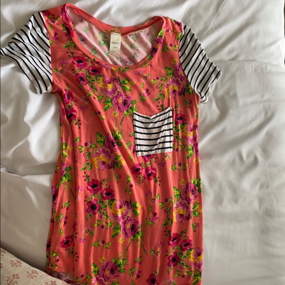 floral t shirt